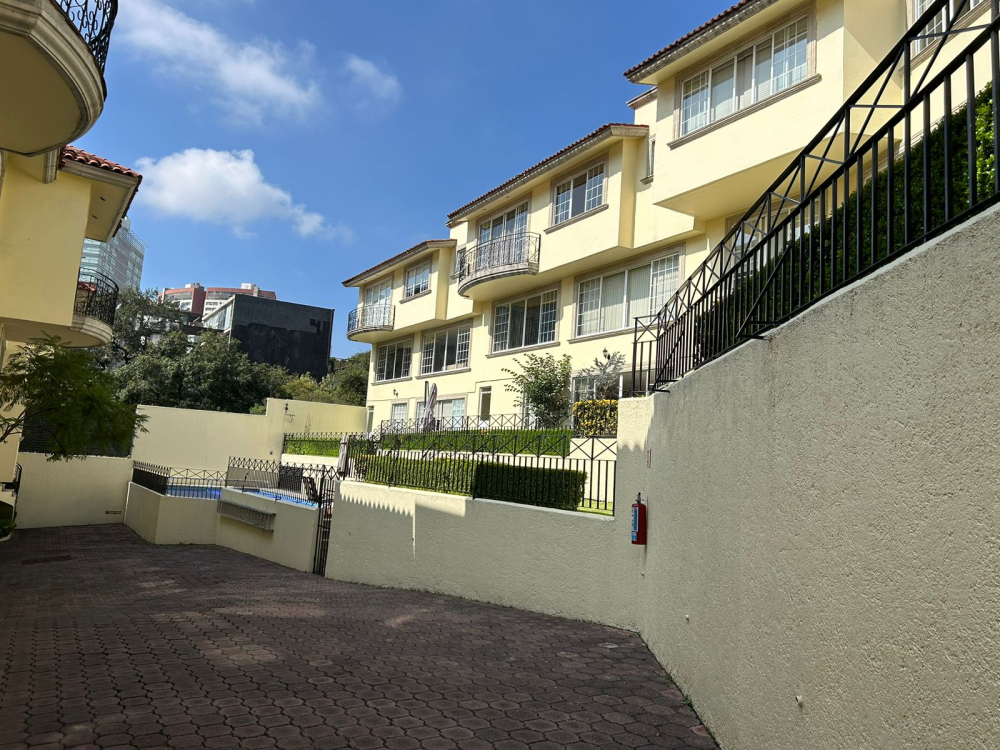 venta de casa en condominio interlomas