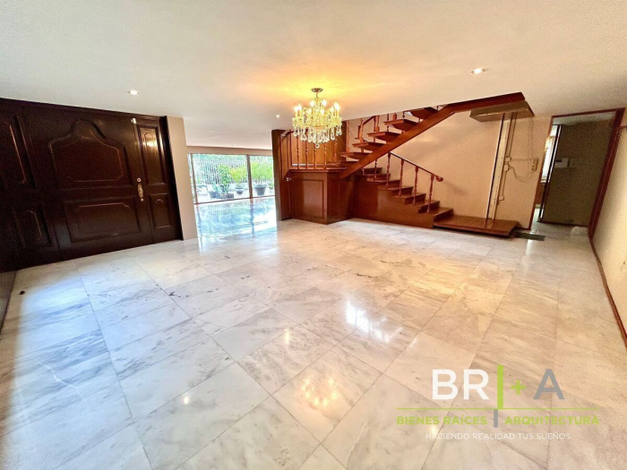 casa en venta en lomas de chapultepec
