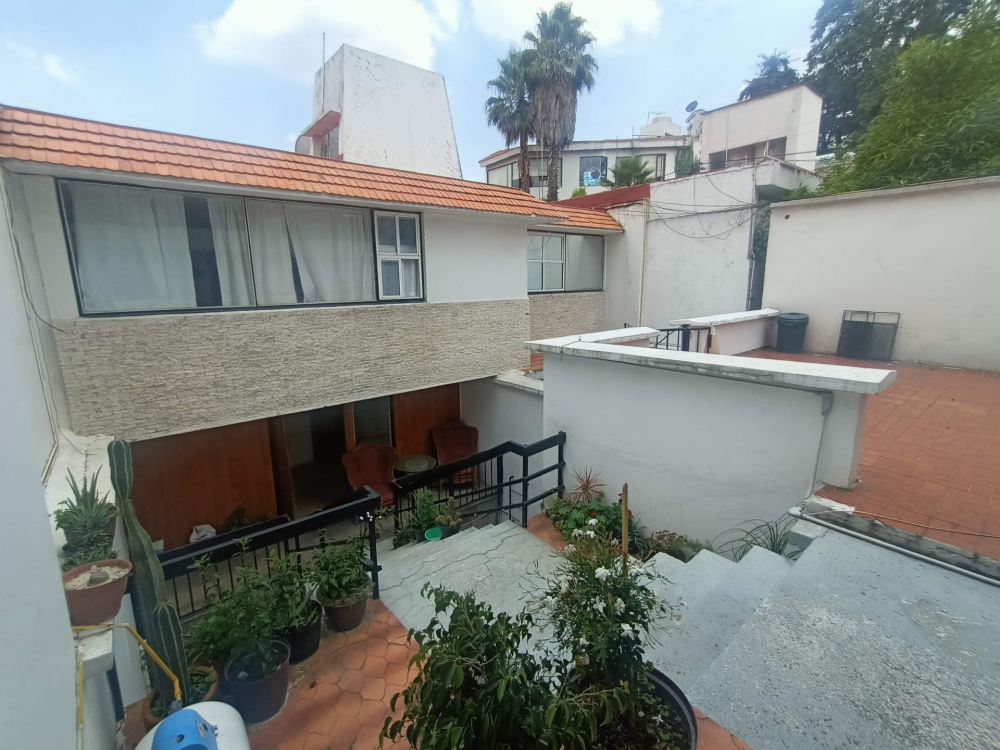 CASA EN PRIVADA EN VENTA EN TECAMACHALCO A 5 MINUTOS DE LA UNIVERSIDAD ANAHUAC