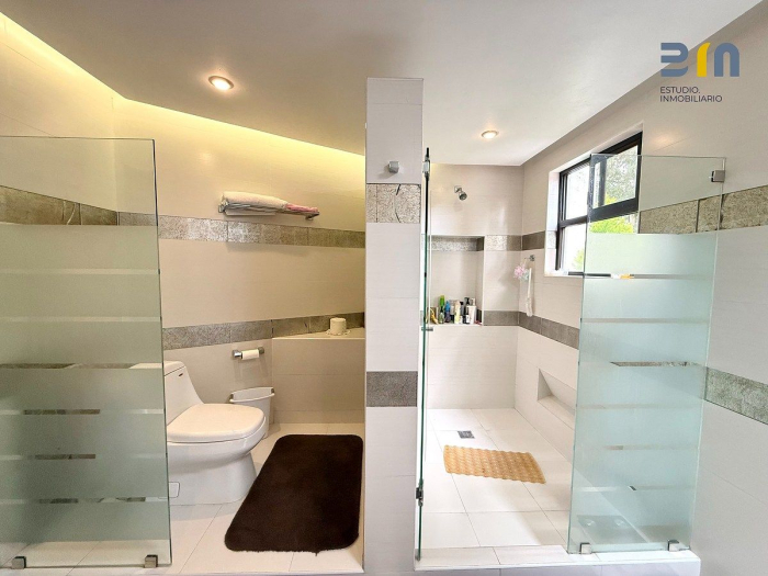 casa en venta  en lomas hipódromo calle con seguridad