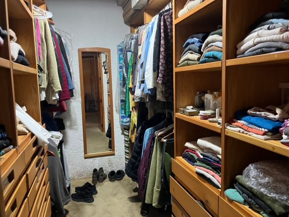 Venta Espectacular  Casa En Vistahermosa, Calle Con Vigilancia 
