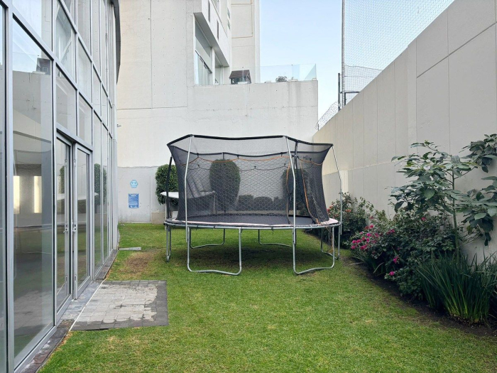 venta de departamento en gardenias, gran precio