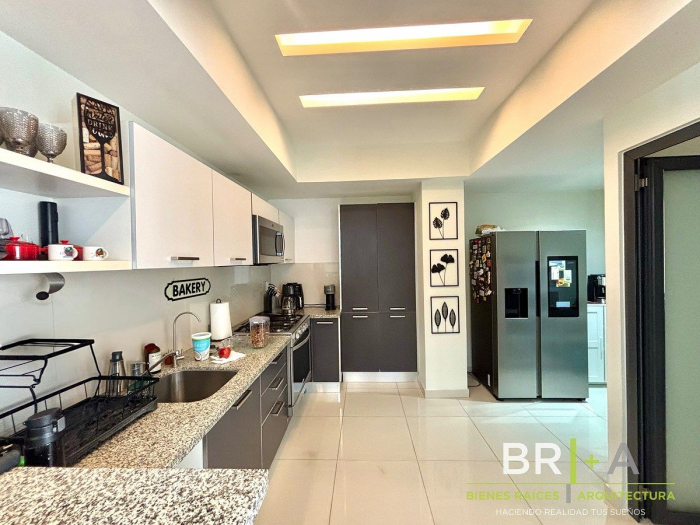 departamento en venta en bosques de las palmas