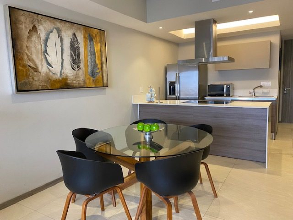 departamento en renta en colinas de san javier
