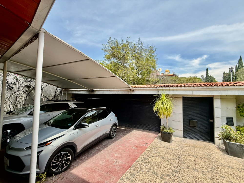 casa en venta en huixquilucan de degollado centro
