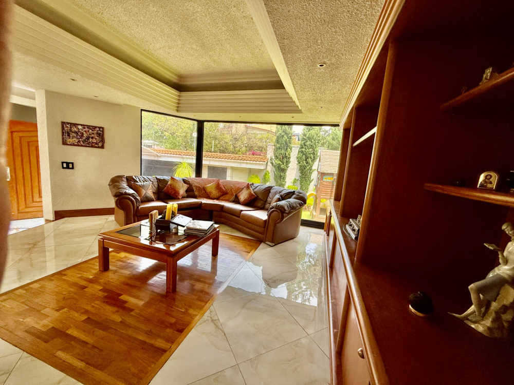 casa en venta en huixquilucan de degollado centro