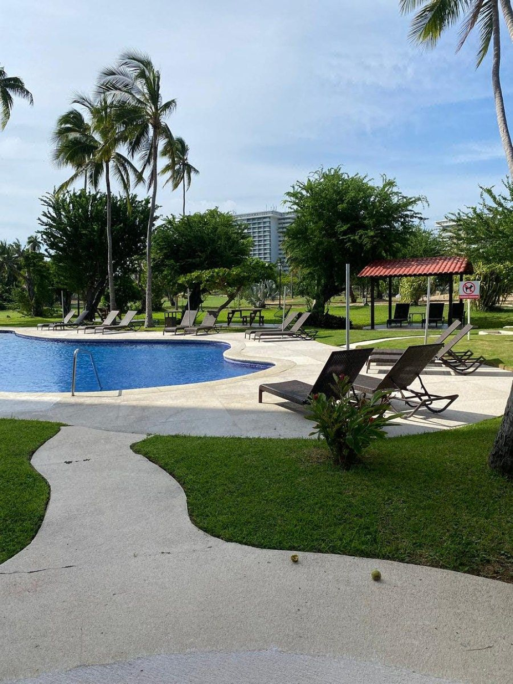 Departamento En Venta En Torre Azteca Princess, Acapulco