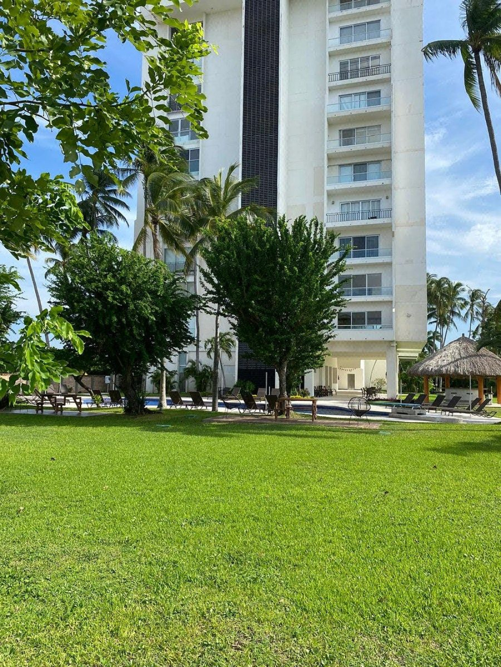 Departamento En Venta En Torre Azteca Princess, Acapulco