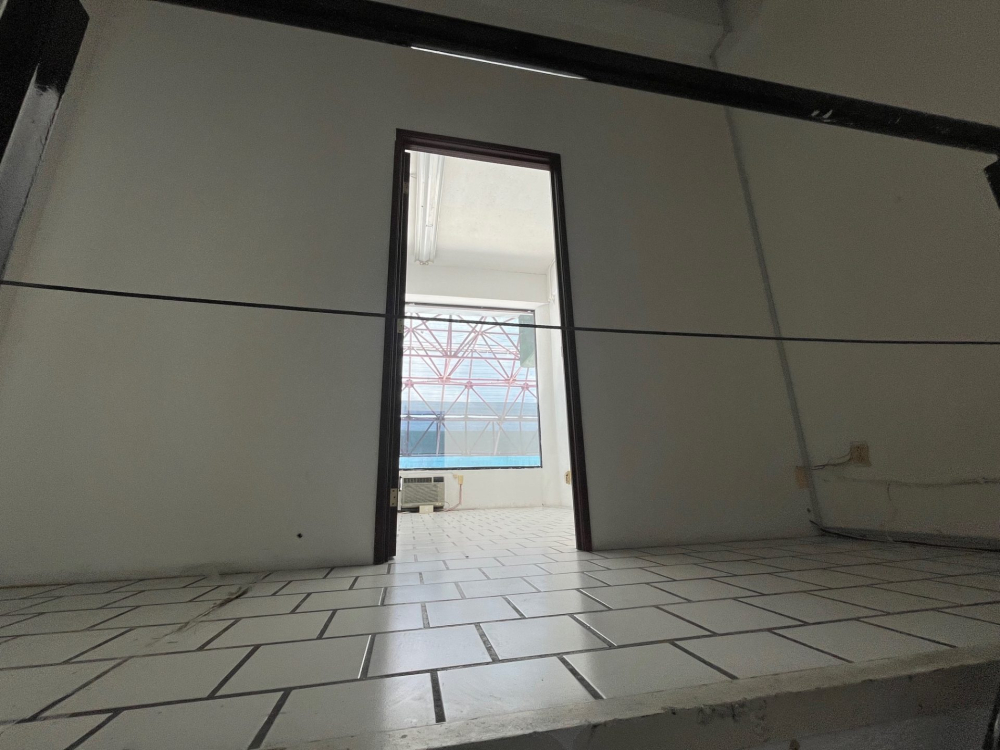 Local Comercial En Venta En Fraccionamiento Vallarta Poniente