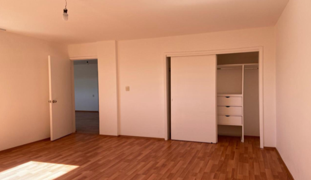 Departamento En Venta En Del Valle Norte