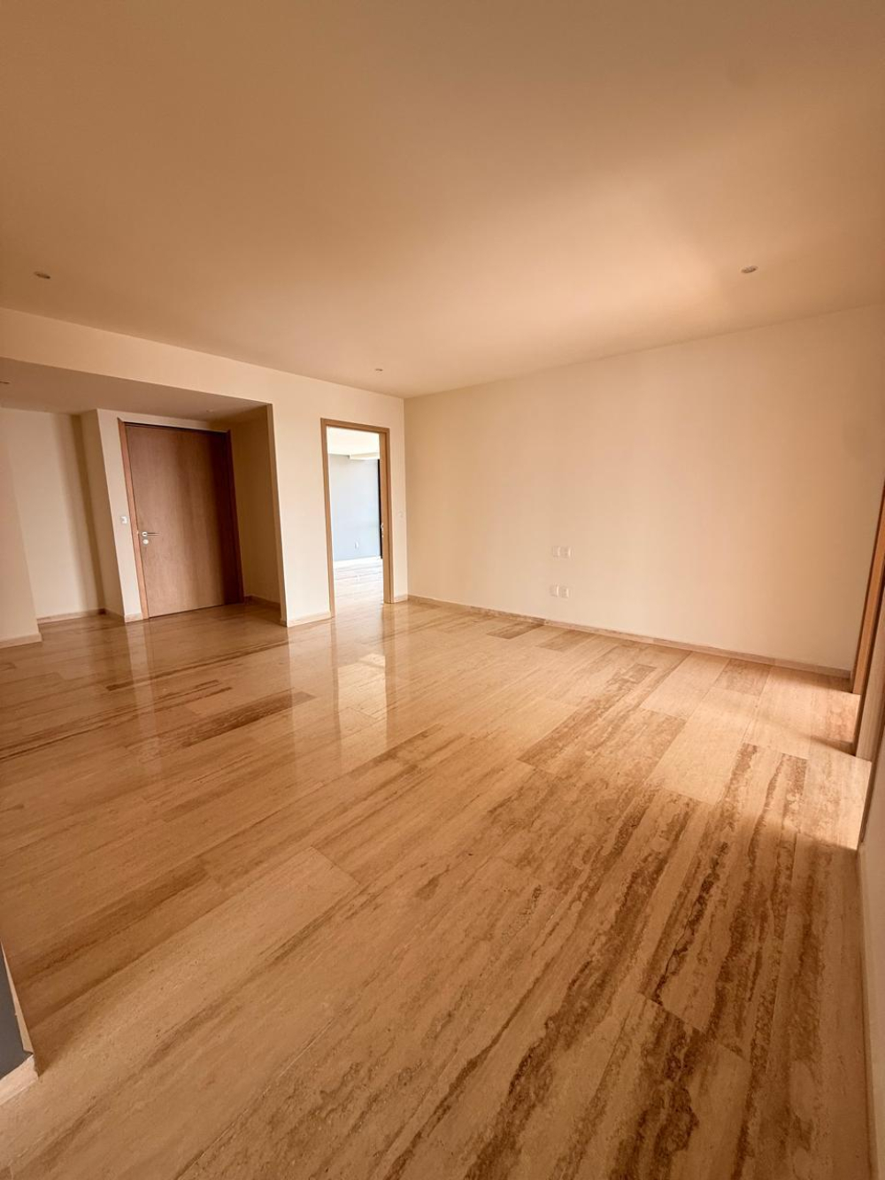 SE VENDE DEPARTAMENTO EN MANIGUA,INTERLOMAS