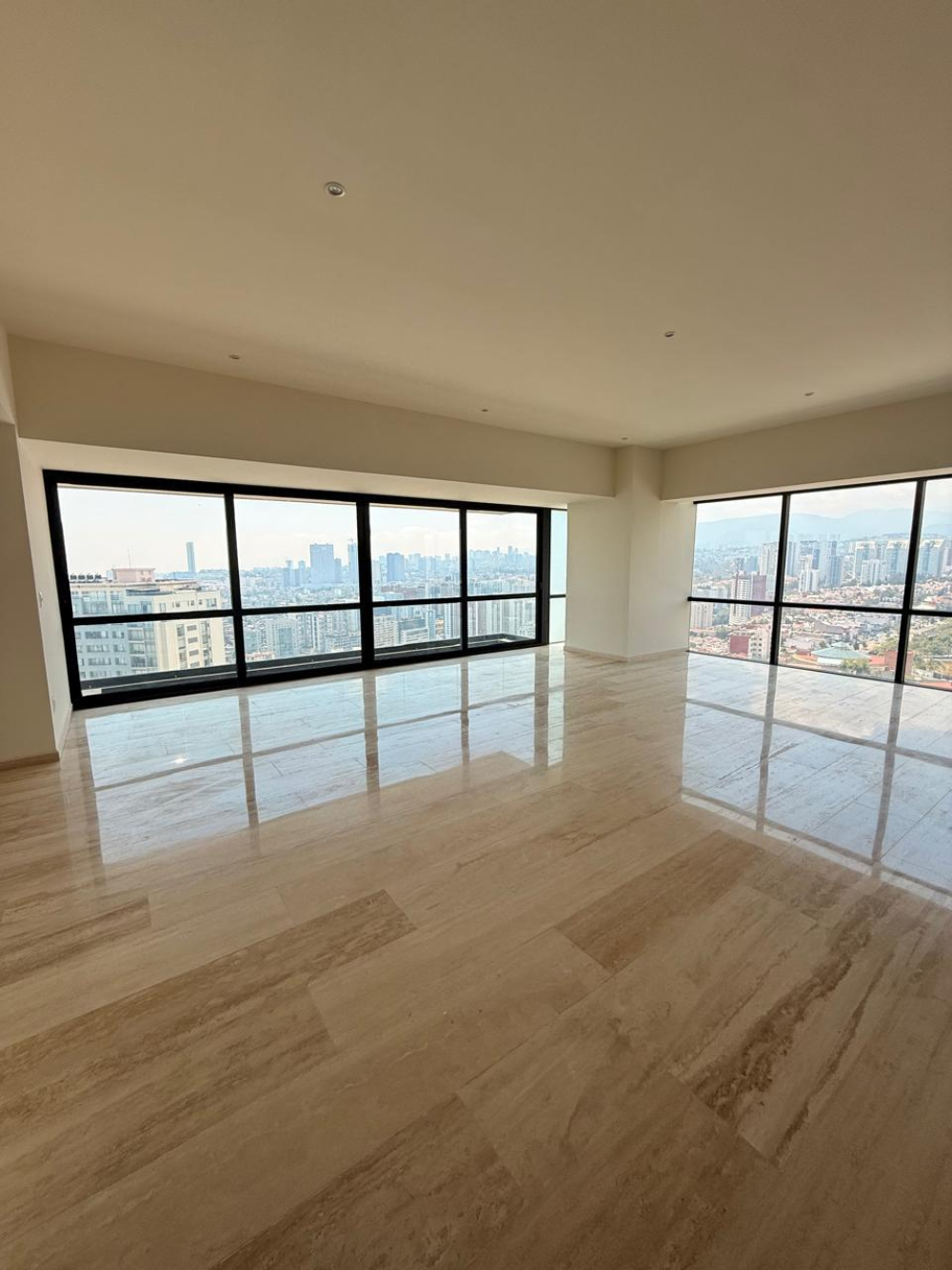 SE VENDE DEPARTAMENTO EN MANIGUA,INTERLOMAS