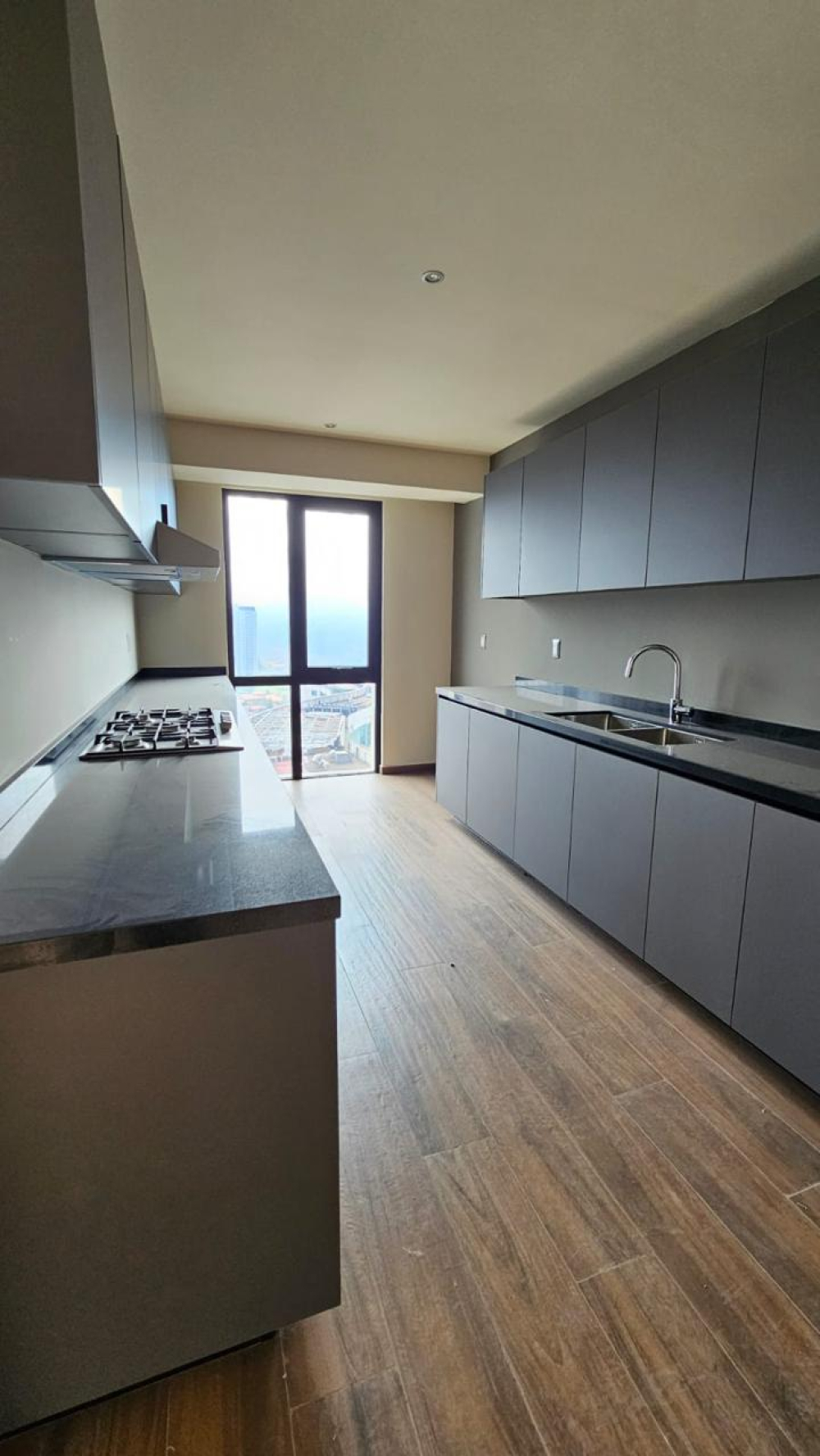 SE VENDE DEPARTAMENTO EN MANIGUA,INTERLOMAS
