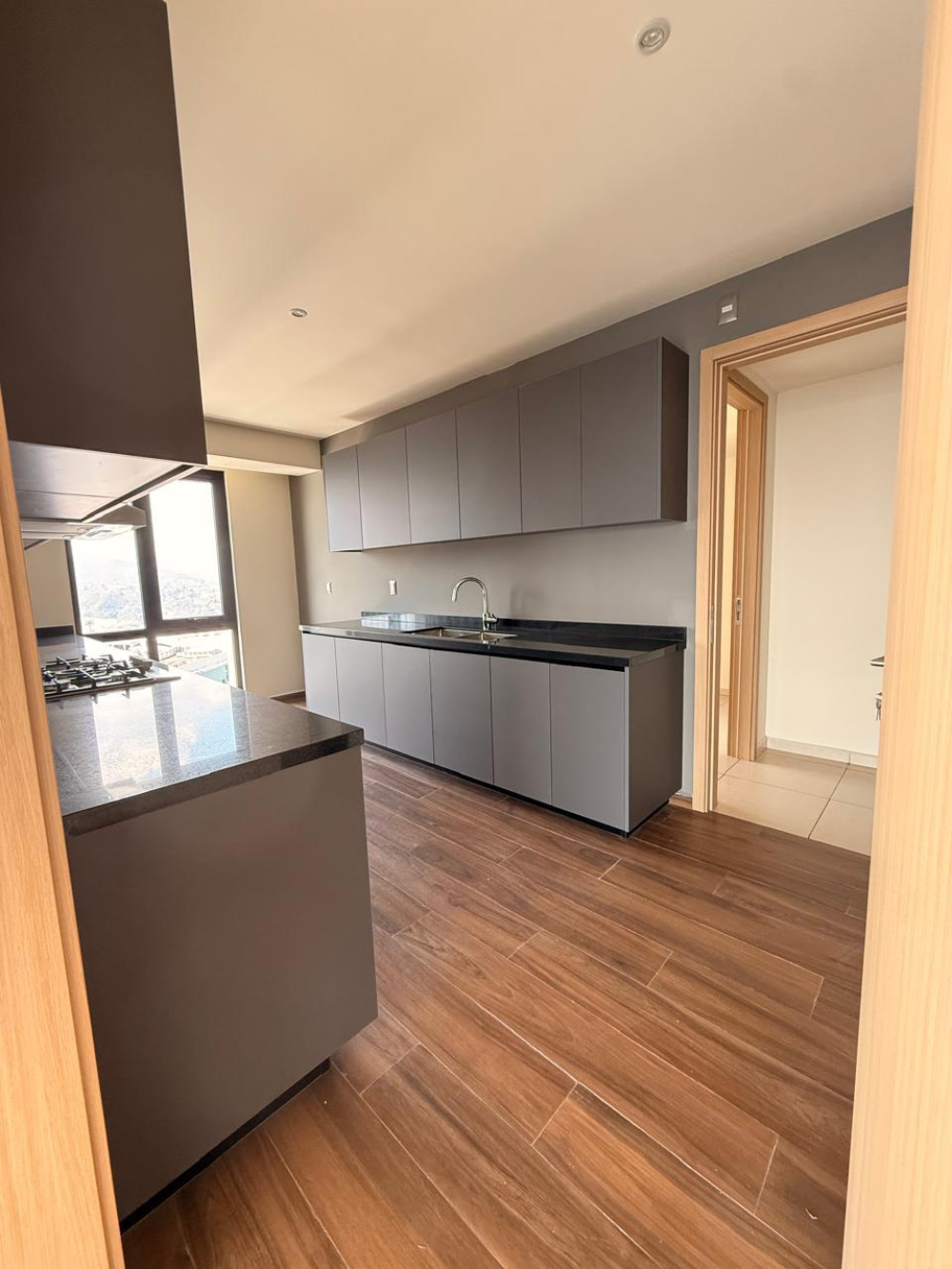 SE VENDE DEPARTAMENTO EN MANIGUA,INTERLOMAS