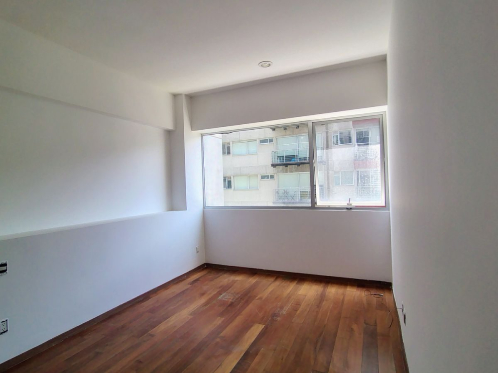 Venta Departamento En Grand Tower Del Valle, Piso 5 Interior