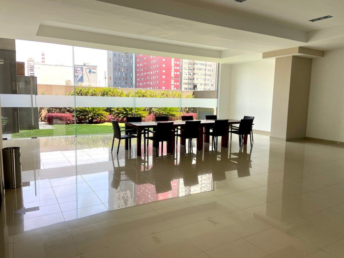 Rento Departamento AMUEBLADO, Ideal Para Ejecutivo. Polarea, Vista Al Soumaya.
