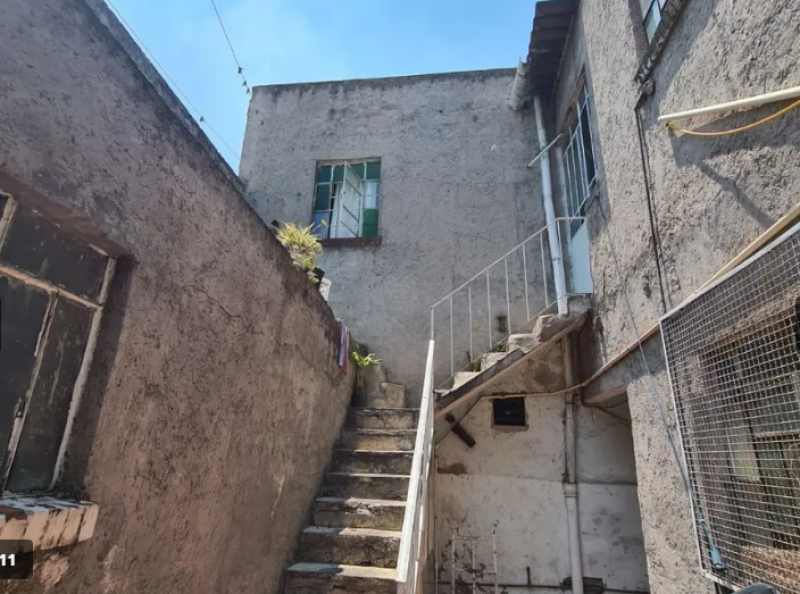 se vende casa con local comercial y departamentos en rio blanco gustavo a madero cdmx