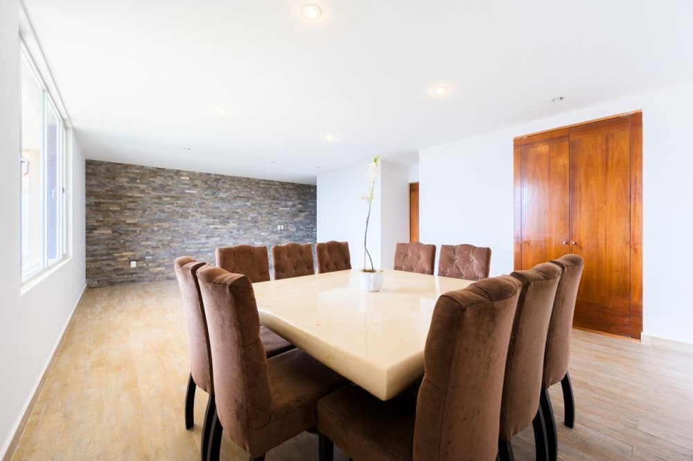 Departamento En Venta En Hacienda De Las Palmas