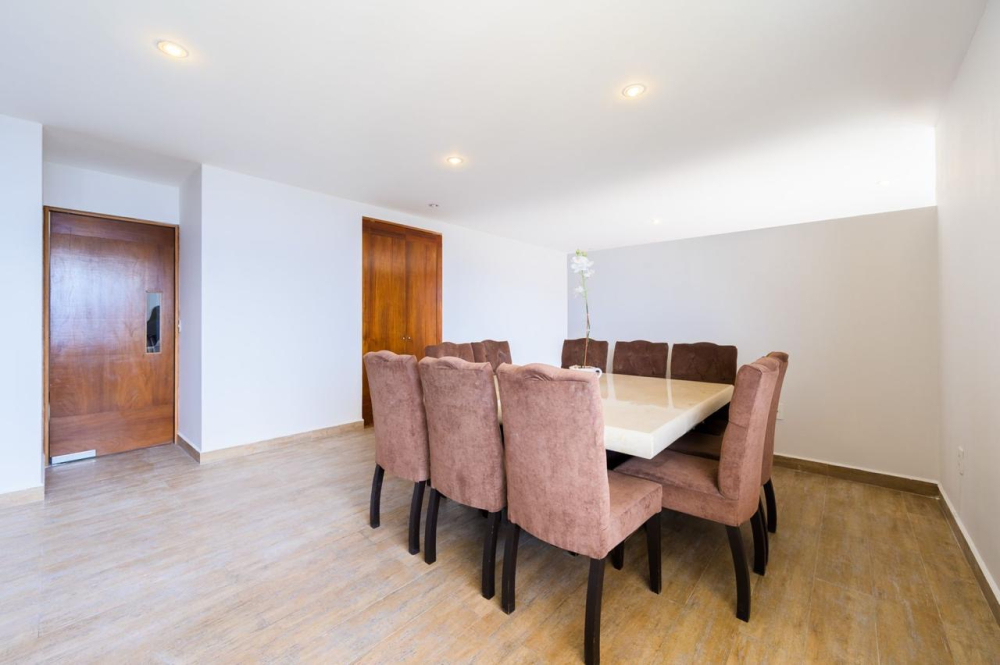 Departamento En Venta En Hacienda De Las Palmas