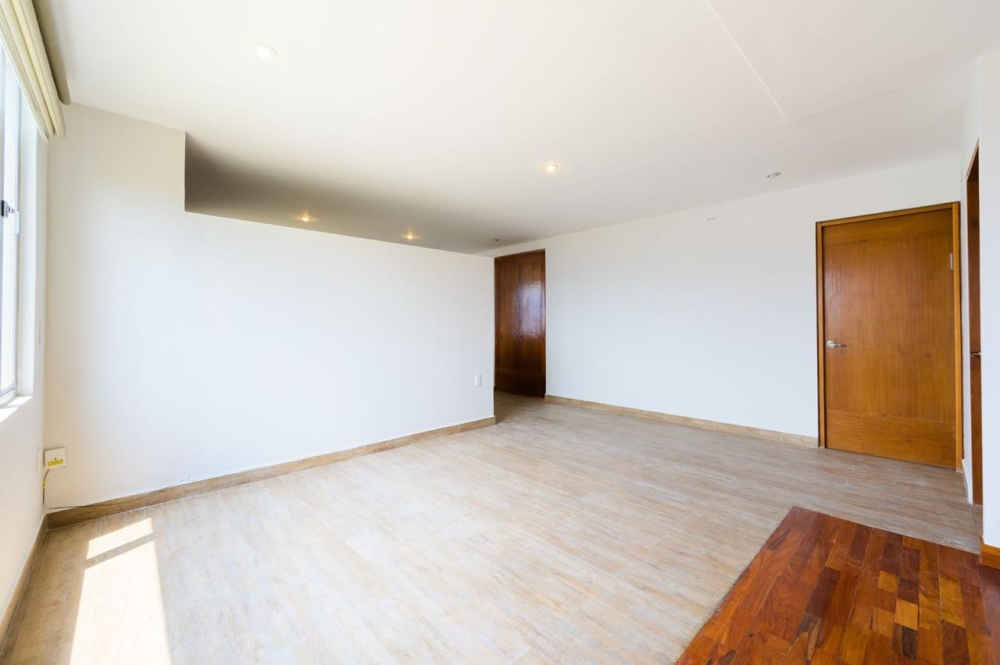 Departamento En Venta En Hacienda De Las Palmas
