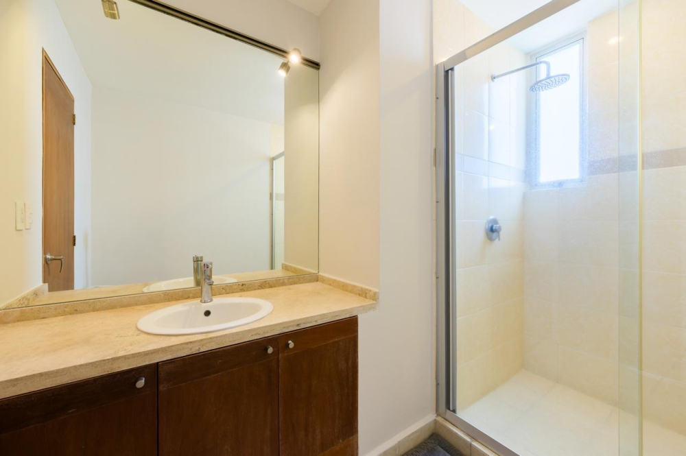 Departamento En Venta En Hacienda De Las Palmas