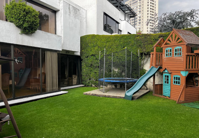 VENTA CASA EN LOMA DE LAS PALMAS
