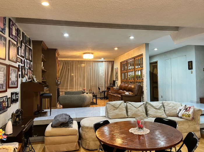 VENTA CASA EN LOMA DE LAS PALMAS