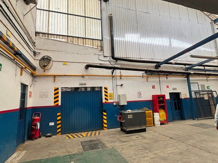 renta bodega industrial. col. arenal