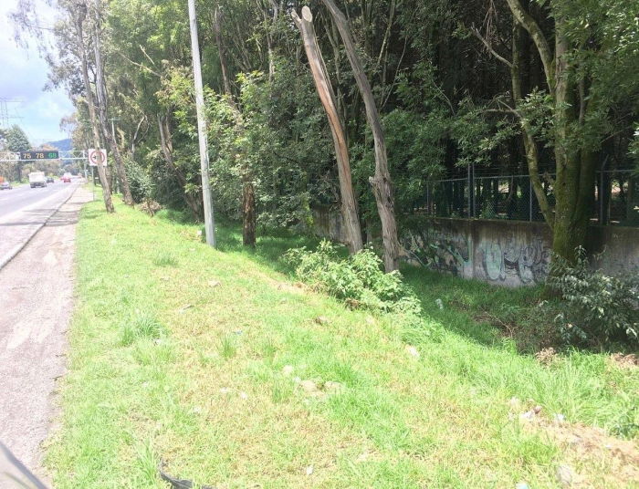Terreno En Venta En Hacienda Jajalpa. Terreno Comercial Y Habitacional. Carretera México Toluca. 