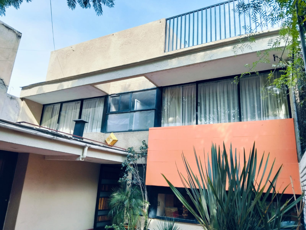Casa En Venta En Las Águilas