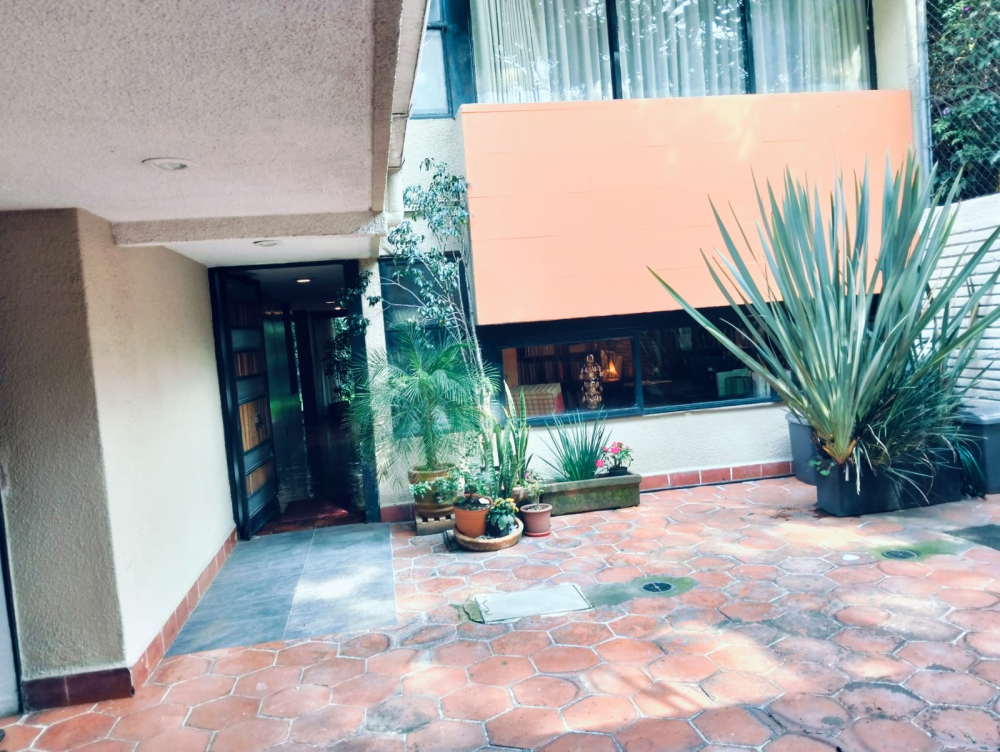 Casa En Venta En Las Águilas