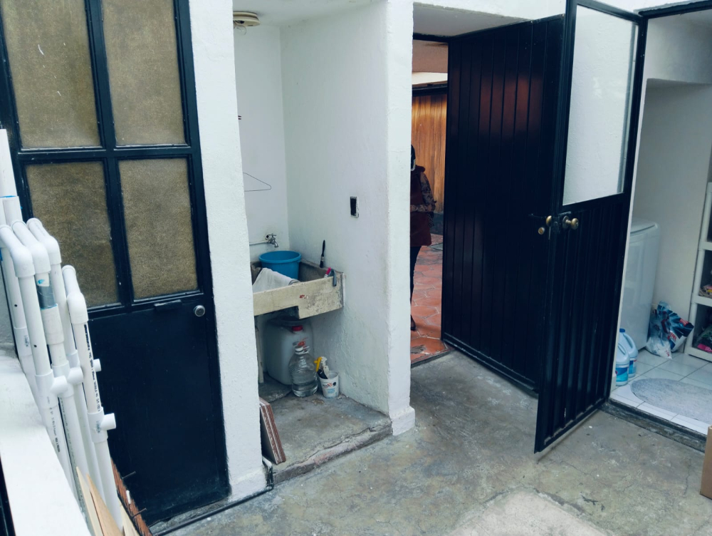 Casa En Venta En Las Águilas