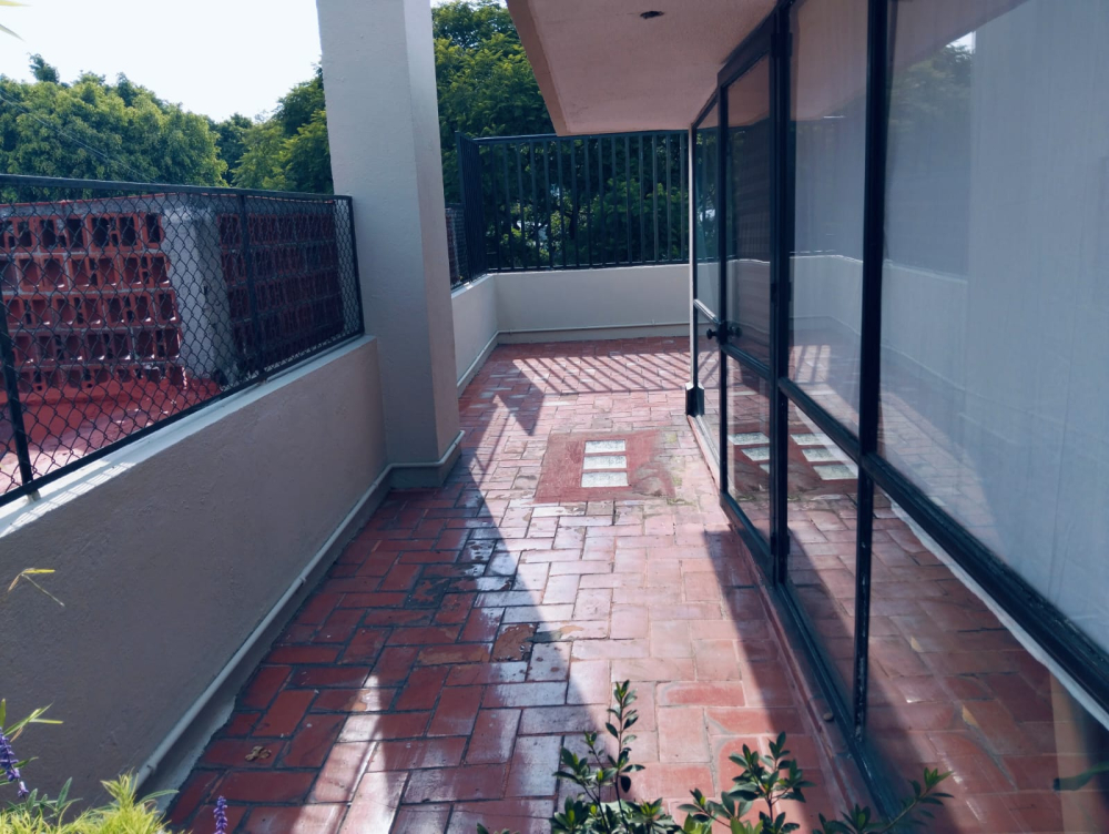 Casa En Venta En Las Águilas