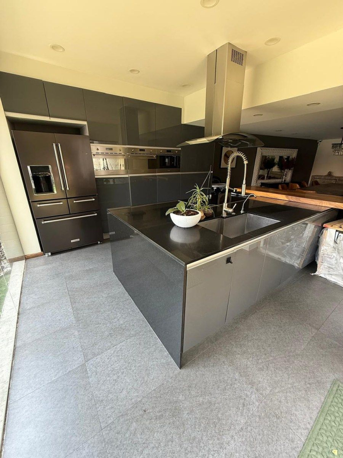 residencia en venta en jardines del pedregal con espectacular jardin y terraza