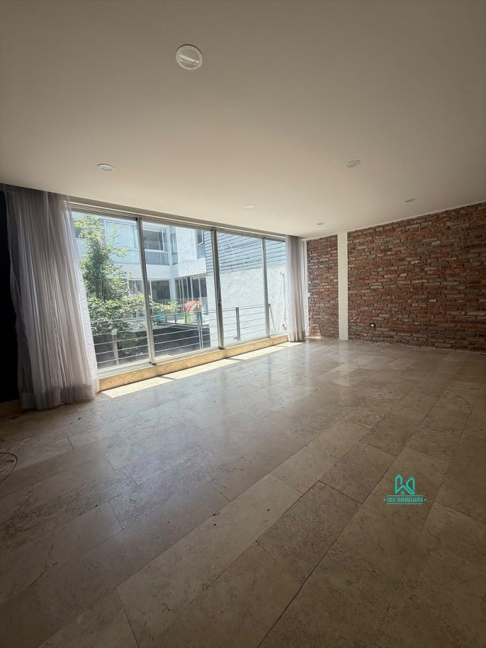 casa en condominio en venta con roof garden privado en san miguel chapultepec