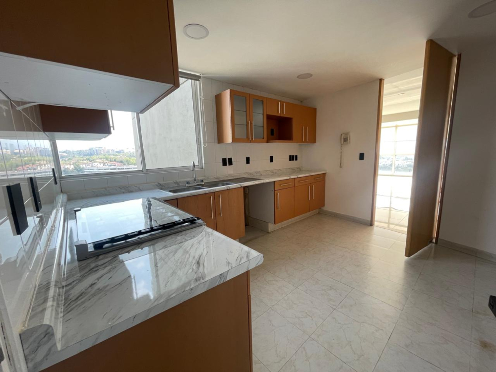 DEPARTAMENTO EN RENTA EN BOSQUES DE LAS LOMAS