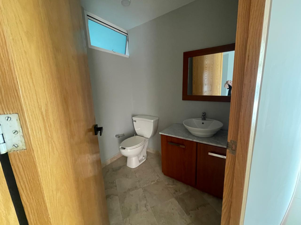 DEPARTAMENTO EN RENTA EN BOSQUES DE LAS LOMAS