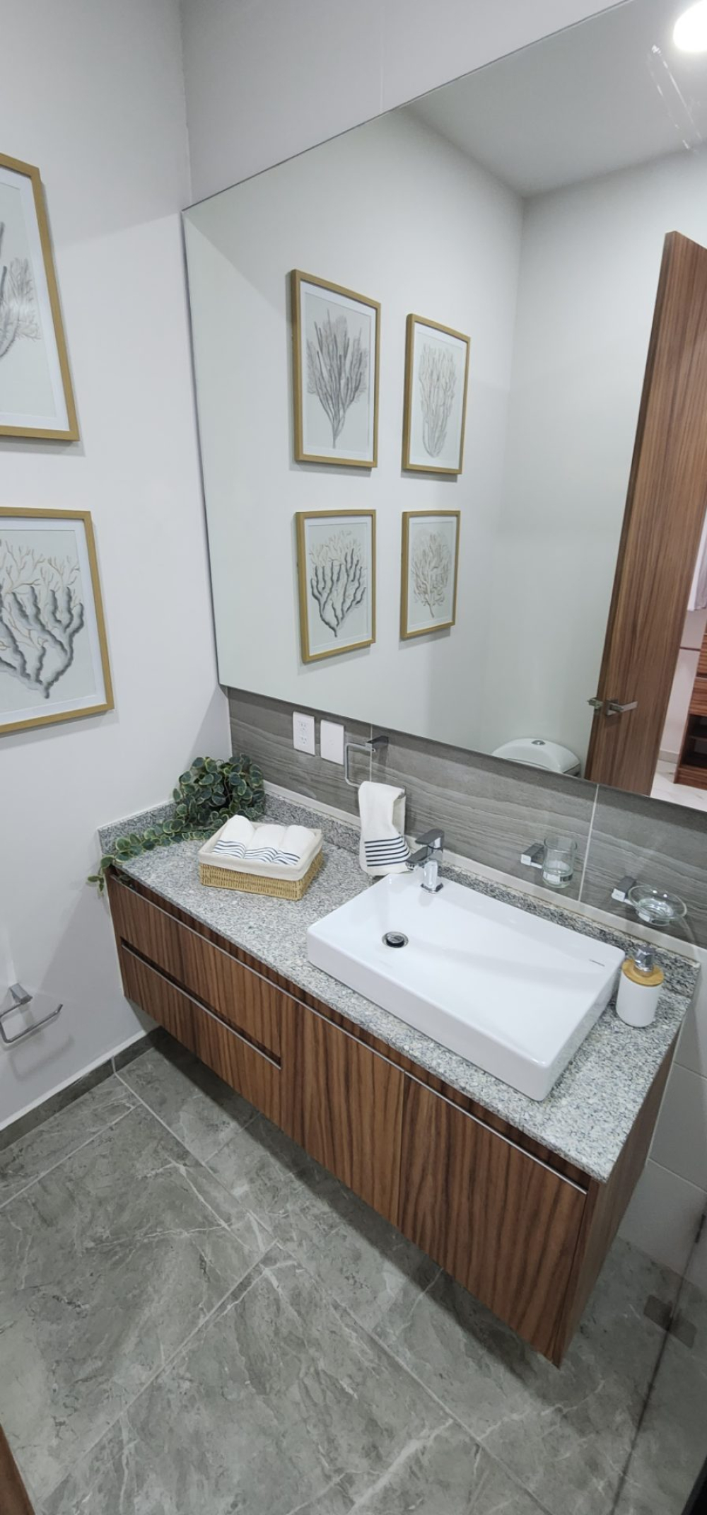 Departamento En Venta En Ciudad  Granja