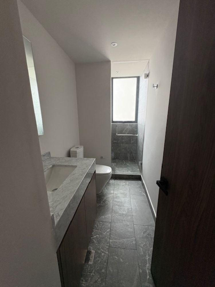 DEPARTAMENTO EN Renta EN BOSQUES DE LAS LOMAS CON TERRAZA