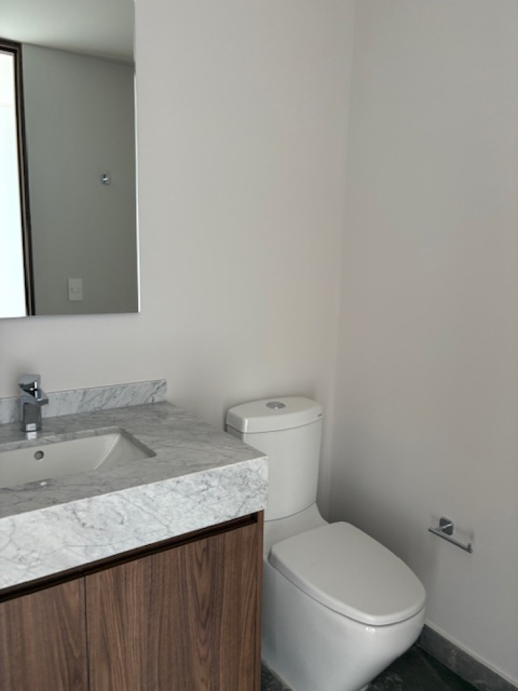 DEPARTAMENTO EN Renta EN BOSQUES DE LAS LOMAS CON TERRAZA