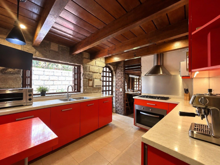 CASA AMUEBLADA  EN RENTA BARRIO SAN FRANCISCO