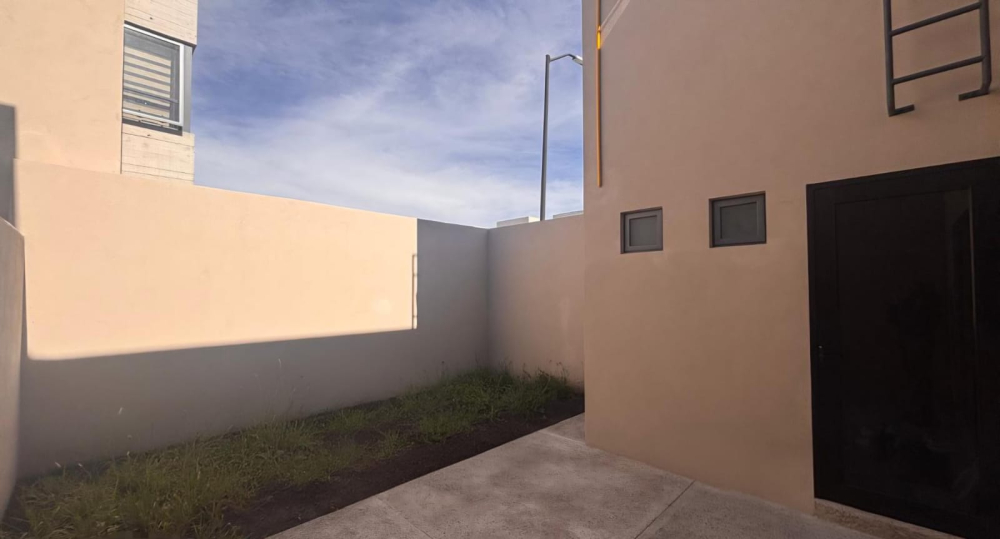 Casa En Condominio En Renta En Zákia