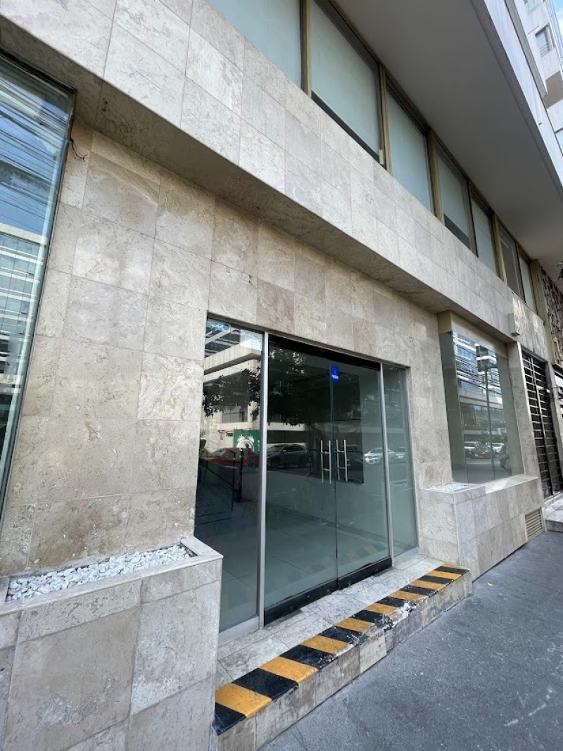 Local Comercial En Renta En 