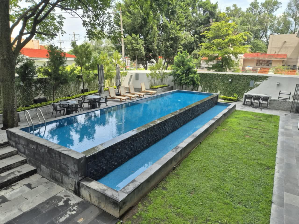 Departamento Amueblado En Colomos Providencia