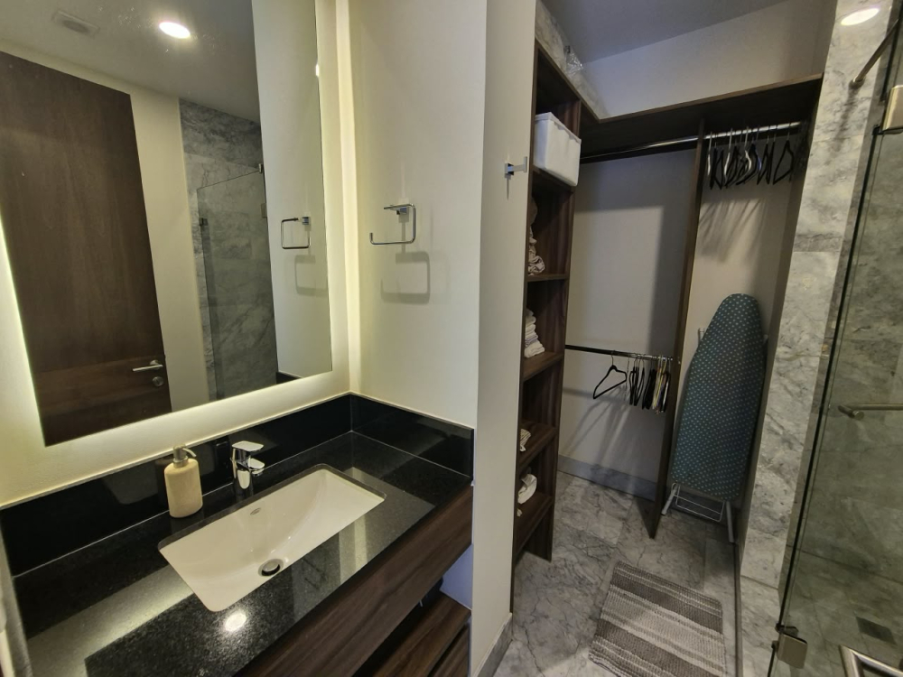 Departamento Amueblado En Colomos Providencia