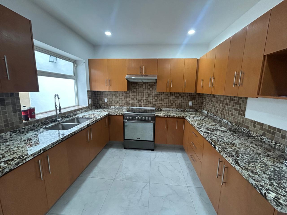 Se Vende Espectacular Residencia En Virreyes 