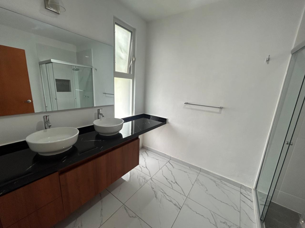 Se Renta Espectacular Residencia En Virreyes 