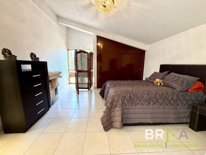 Casa En Venta Calle Cerrada La Herradura