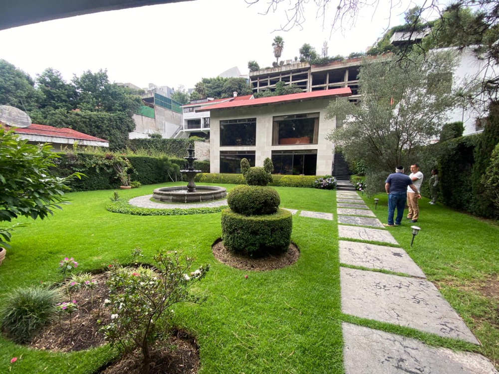 Casa En Venta En Bosque De Las Lomas