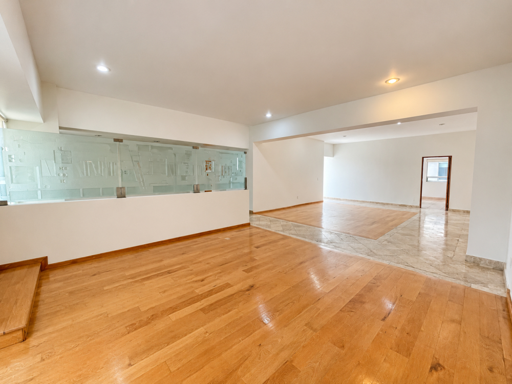 Departamento en Venta en Lomas Country Club